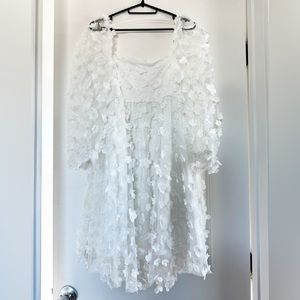 Storia White Floral Babydoll Dress